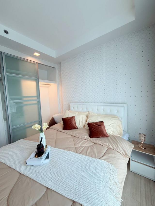 �͹������� ���¢�ҧ��ا෾