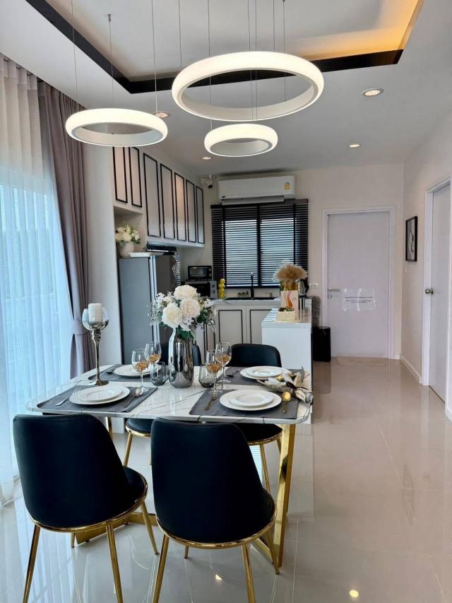 ��ҹ������ ���ͧ��طû�ҡ����طû�ҡ��