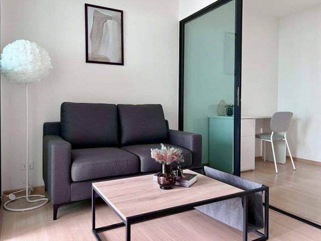 �͹������� �ѧ�ͧ��ҧ��ا෾