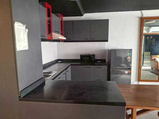 �͹������� �ѧ�ͧ��ҧ��ا෾