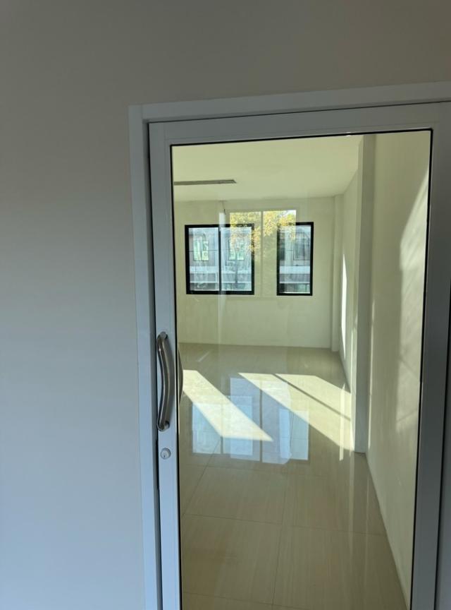 �Ҥ�þҳԪ�������� ��ͧ����� ��ا෾