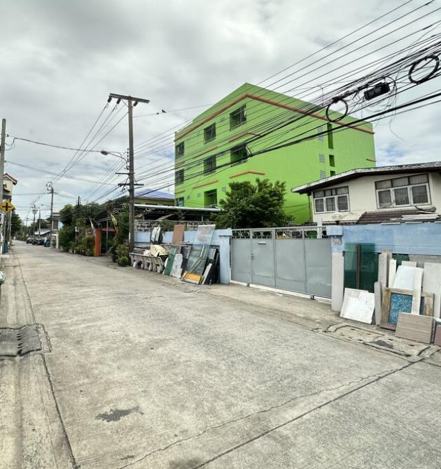 ;�����鹷� ö俿����Թ ��ا෾