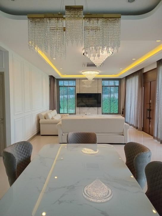 ��º�ҹ �ҧ�����طû�ҡ��