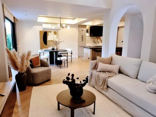 ��ҹ������ �Ѳ�ҡ�ا෾