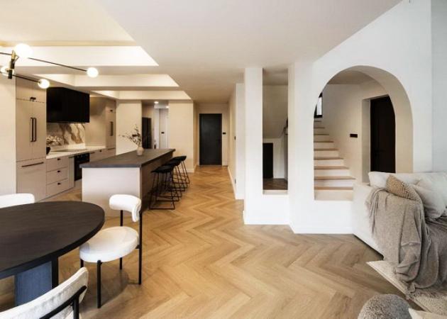 ��ҹ������ �Ѳ�ҡ�ا෾