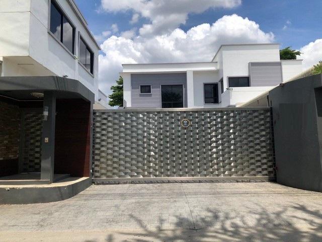 ��ҹ��������� 400 ���ҧ��