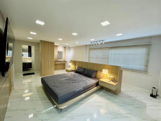 ��ǹ���������� ���¢�ҧ