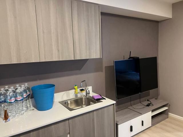 �͹������� �ҧ�����طû�ҡ��