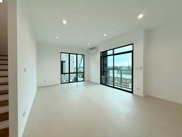 ����Ҥ�þҳԪ�� ��ͧ��ǧ �����ҹ�