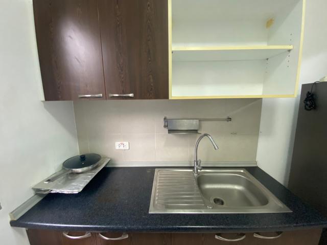 �͹������� ���¢�ҧ