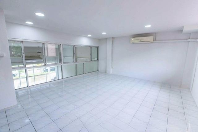 �Ҥ�þҳԪ�������� �Ҵ��кѧ��ا෾