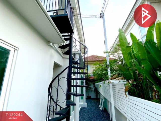 ��º�ҹ �ҧ�����طû�ҡ��