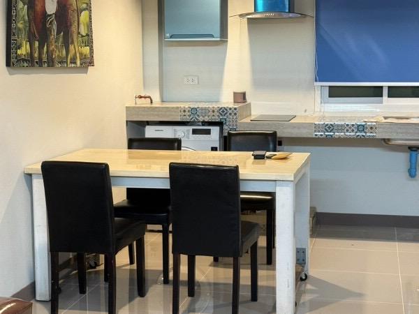 ��ҹ������ ���ͧ��طû�ҡ����طû�ҡ��