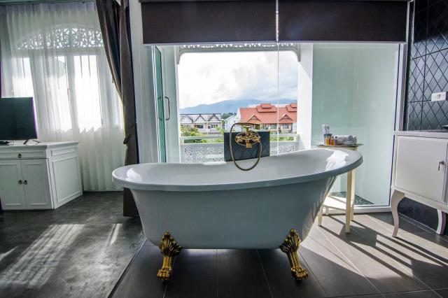 ��áԨ������͹حҵ ��§����