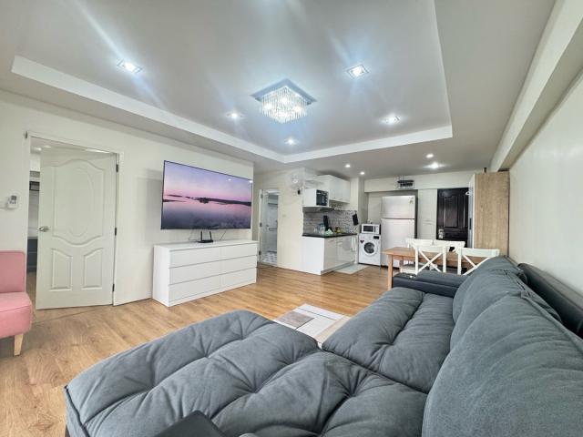 �͹������� �ҧ�ҡ�ا෾