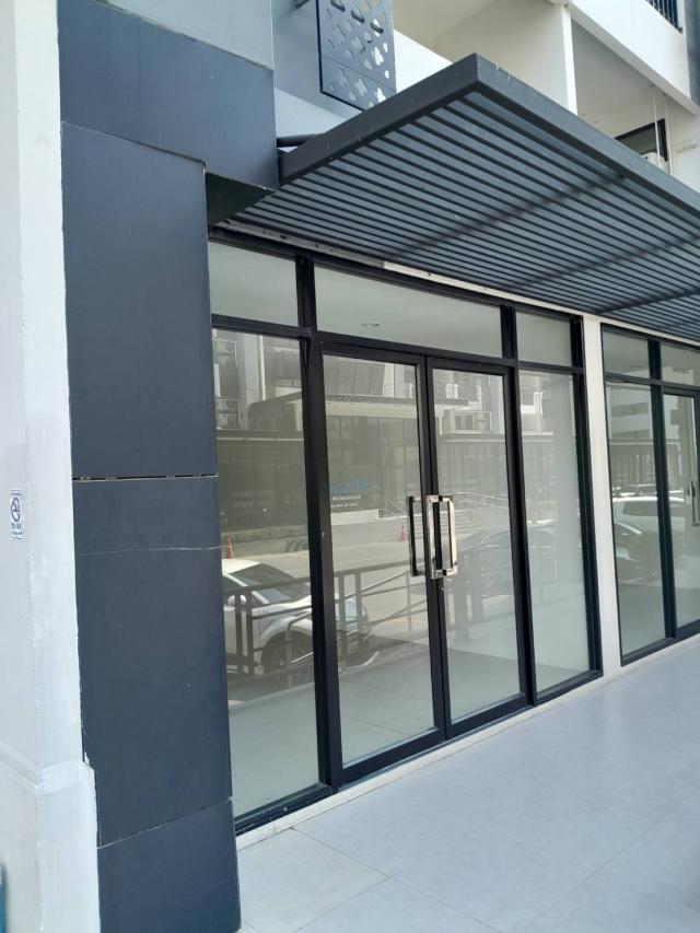 �͹������� �ҧ�����طû�ҡ��