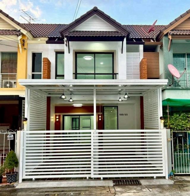 ทาวน์เฮ้าส์ ทาวน์เฮ้าส์