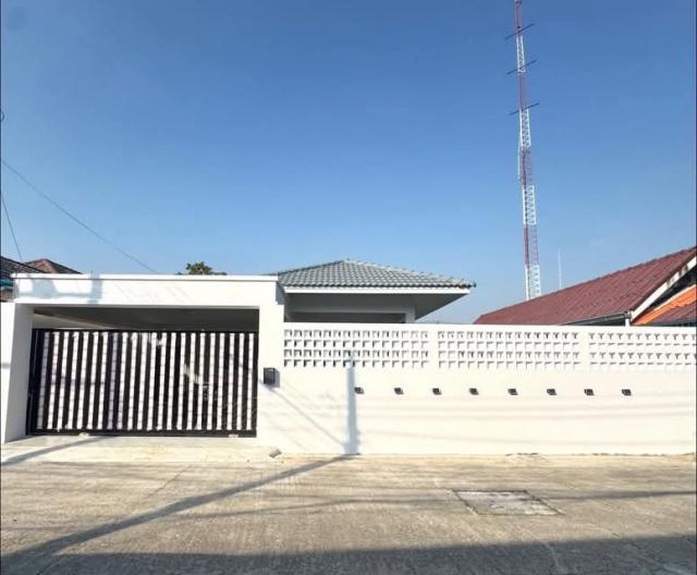 ��ҹ ����Built ���BTS