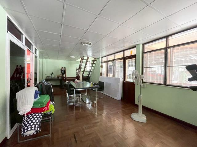 ��ҹ������ ��بѡá�ا෾