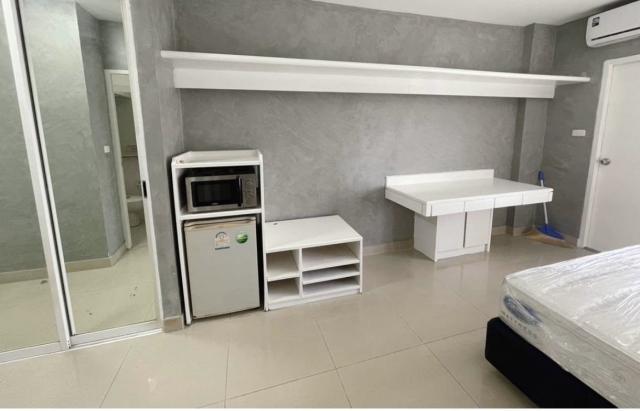 �͹������� ���¢�ҧ