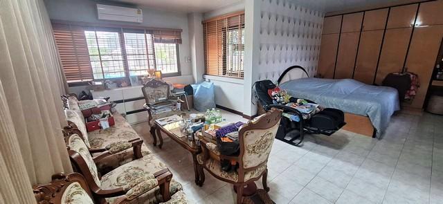 ��º�ҹ �Ⱥ�����ͧ�ҡ��� �������