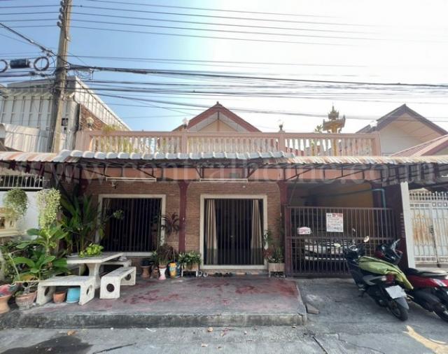 ��ҹ Built in/6/8