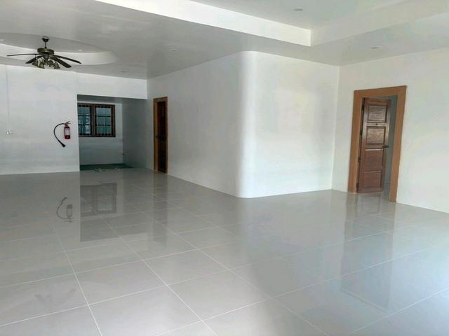 ⡴ѧ������ �Ⱥ�����ͧ�ҡ��紹������