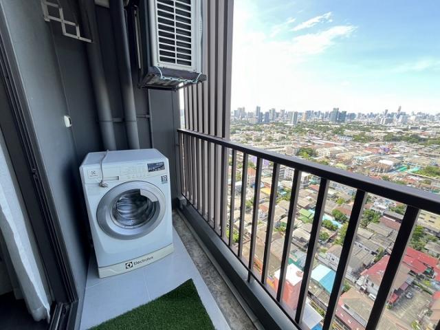 �͹�ö俿����Թ �ҧ����