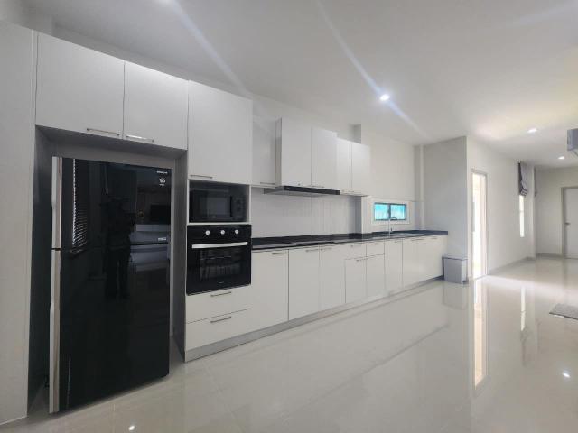 ��ҹ������ ����Թ��ШǺ���բѹ��