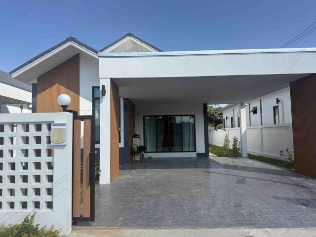 ��ҹ Built in/6/8/3/2/8