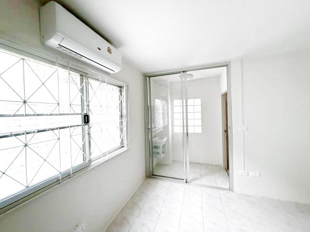 ��áԨ ��ҹ�����