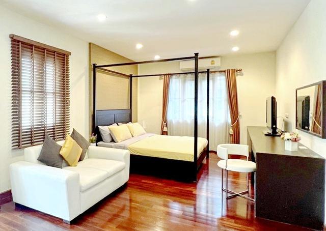 ��ҹ Built in/6/7/4/2/8