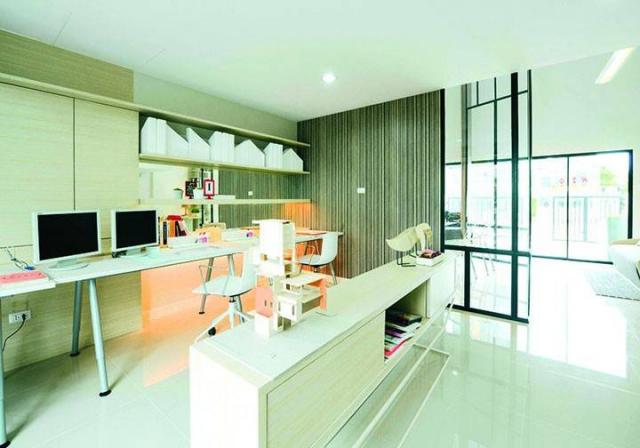 ����չ���� �� Anutta thongdet