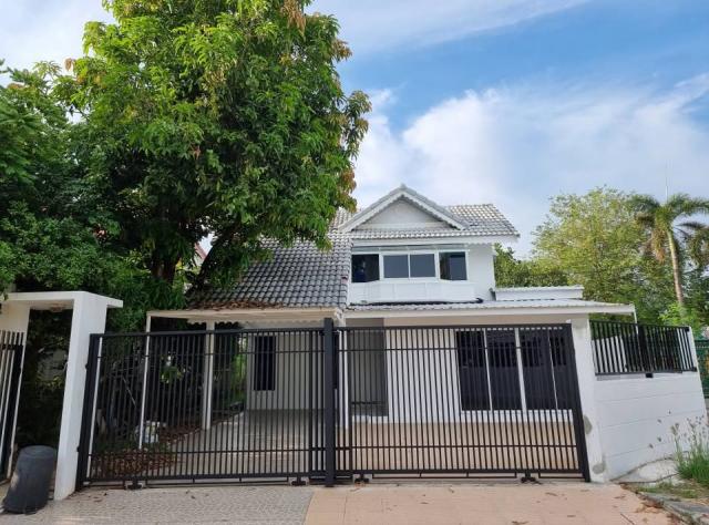 ��ҹ Built in/6/4/9/7/8/5/2