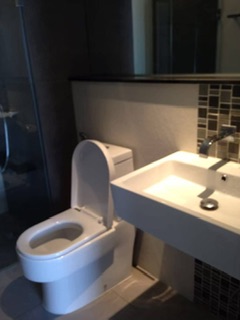 �͹������� ��ͧ�ҹ