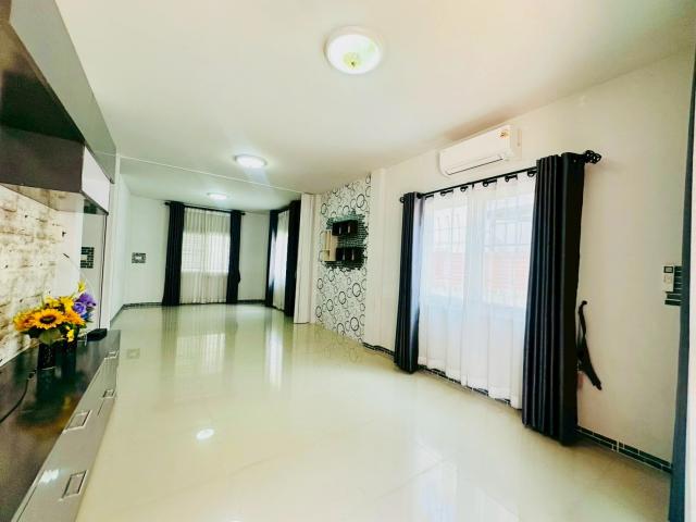 ��ҹ Built in/6/2/10/7/9/8/4/5/10