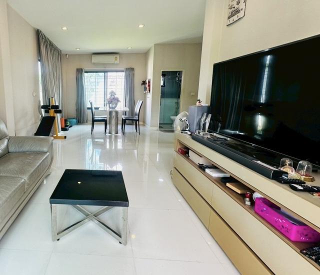 ��ҹ Built in/6/2/10/7/9/8/4/5/10