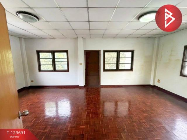 ��ҹ����� 4 ��ͧ�͹ �ҧ�ع��¹