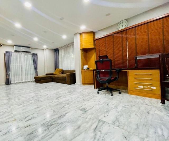 ��ҹ Built in/6/8/2/7/10/5/9/10/7