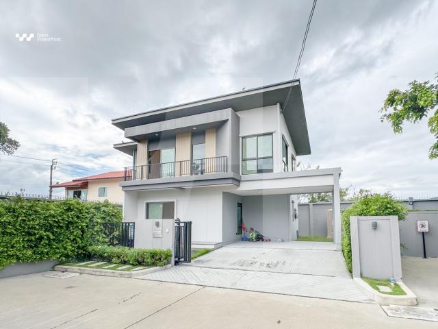 ��ҹ Built in/6/5/3/9/10/2/8/5