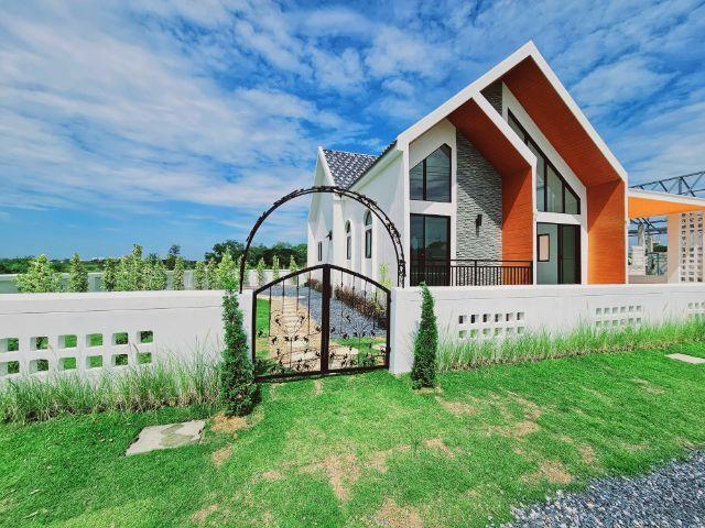 ��ҹ Built in/6/5/3/9/10/2/8/5