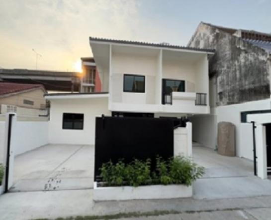 ��ҹ ����Built Jacuzzi/4/9/3/2