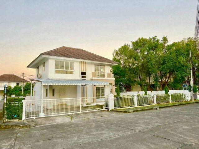 ��ҹ ����Built Jacuzzi/5/9/2/4