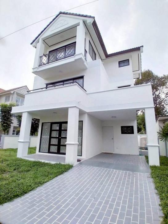 ��ҹ����� 4 ��ͧ�͹