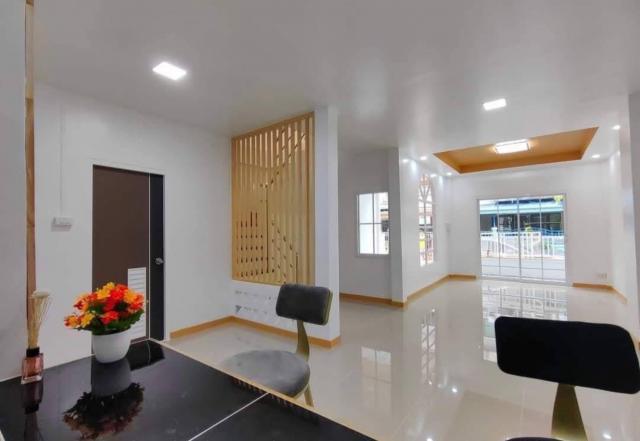 ��ҹ ����Built Jacuzzi/7/4/9/5