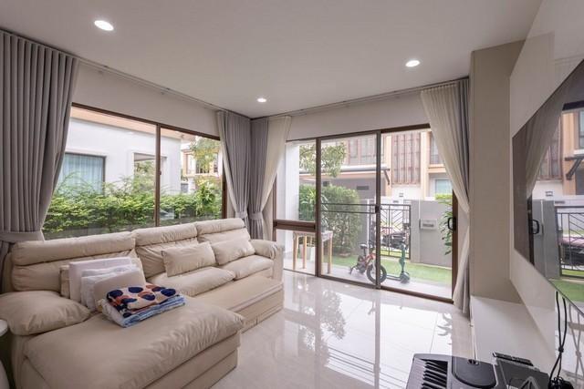 ��ҹ ����Built Jacuzzi/7/4/9/5