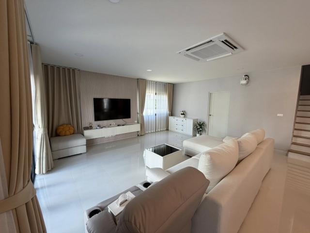 ��ҹ������ �ҧ�����طû�ҡ��