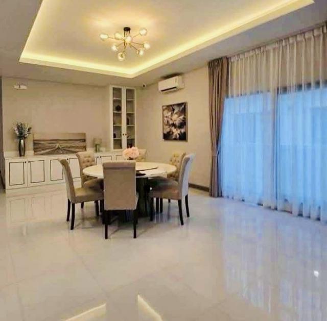 ��ҹ ����Built Jacuzzi/8/3/7/6/2/4