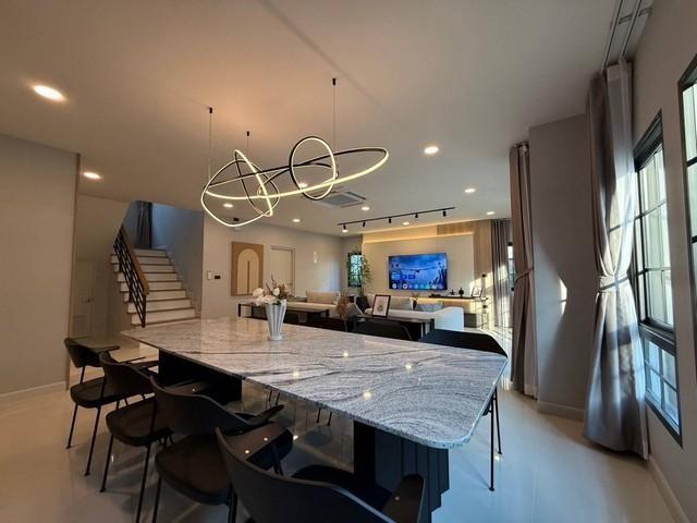 ��ҹ������ �ҧ�����طû�ҡ��