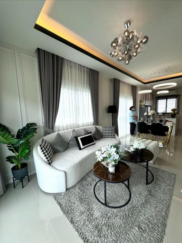 ��ҹ������ ���ͧ��طû�ҡ����طû�ҡ��